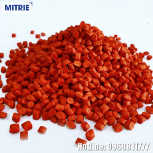 hạt nhựa màu đỏ